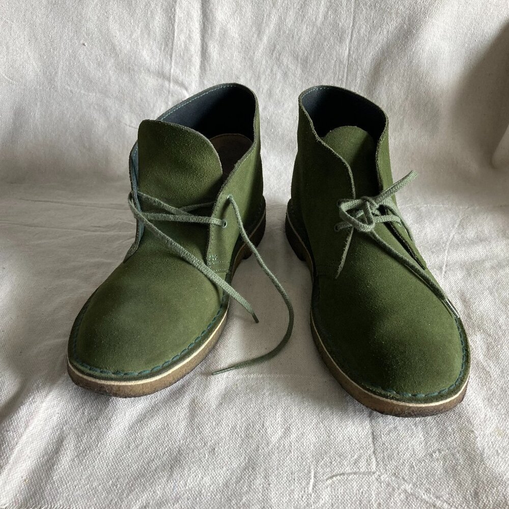 Clark's Original green desert boots size men 9.5